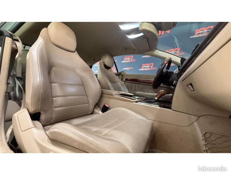 VOITURE D'OCCASION ANTIBES