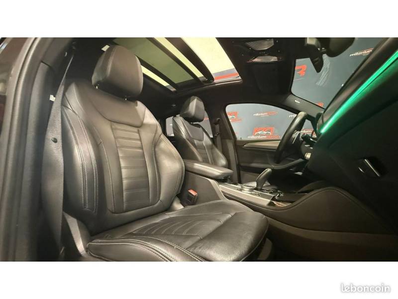 VOITURE D'OCCASION ANTIBES