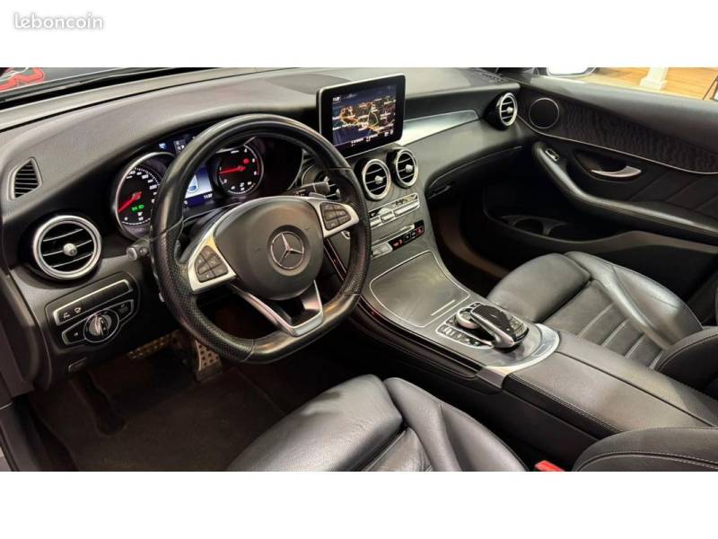 VOITURE D'OCCASION MOUGINS