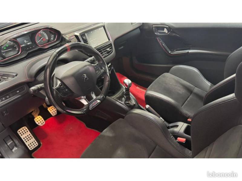 VOITURE D'OCCASION ANTIBES