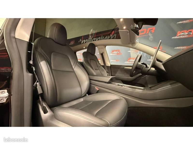 DEPOT VENTE AUTOMOBILE AUTOUR DE MOI