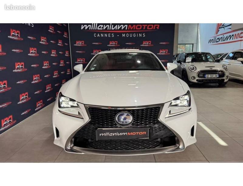 ACHETER UNE VOITURE D'OCCASION À NICE