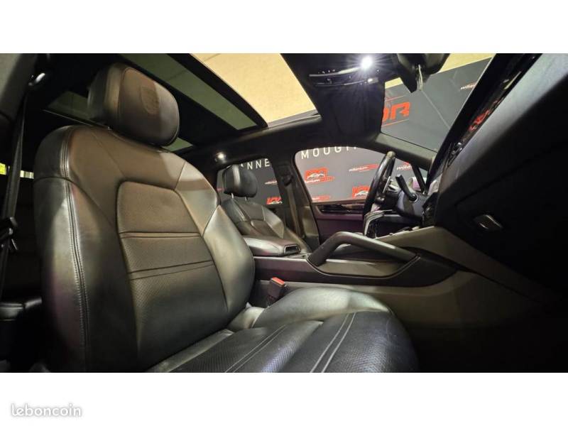 VOITURE D'OCCASION GRASSE