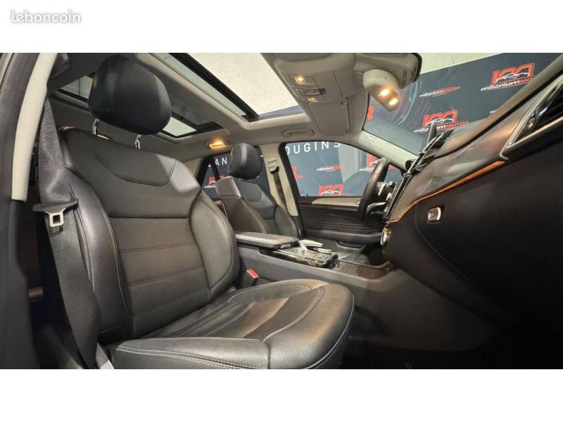 DEPOT VENTE AUTOMOBILE AUTOUR DE MOI