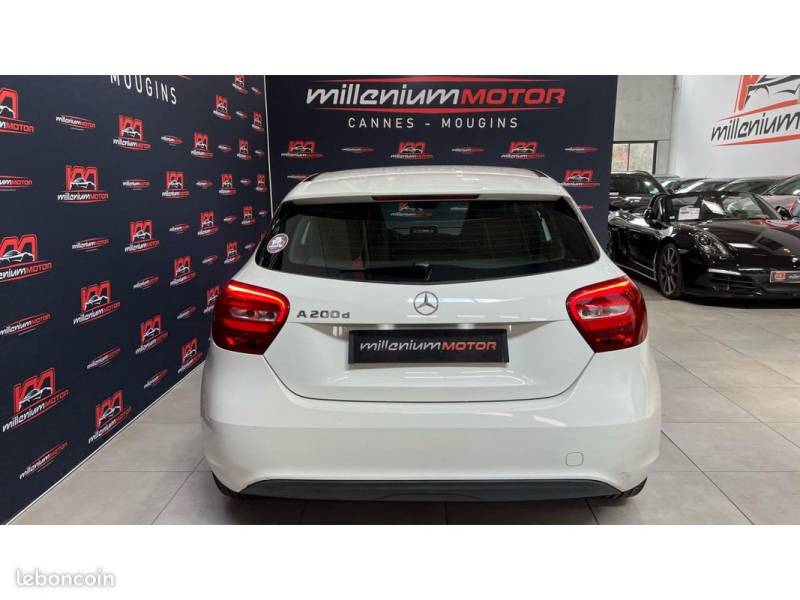 DEPOT VENTE AUTOMOBILE AUTOUR DE MOI